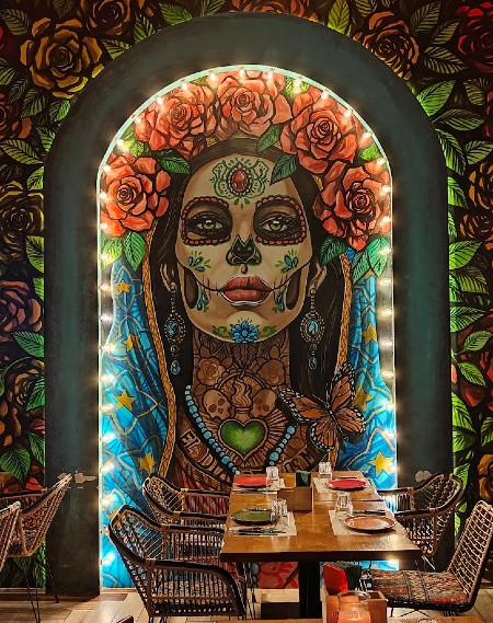 restaurants in Athens Riviera - glyfada