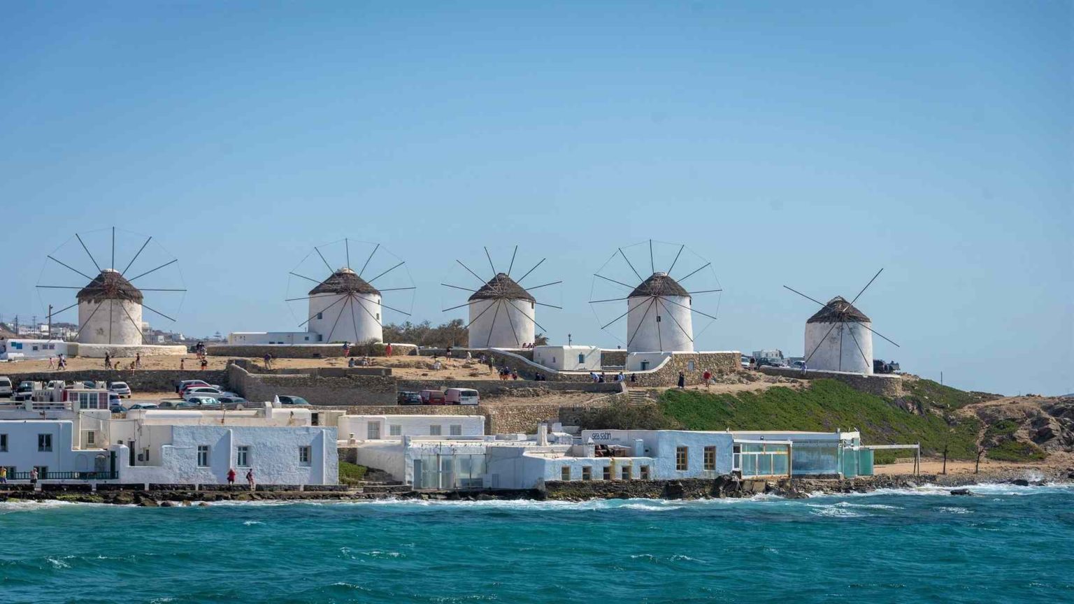 How to Travel from Athens to Mykonos