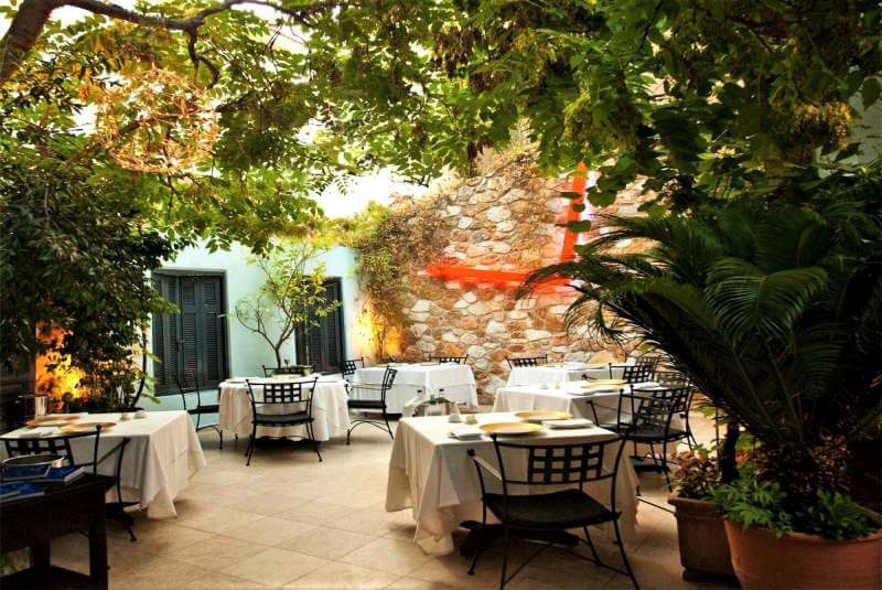 Spondi Michelin star restaurant in Athens-greece