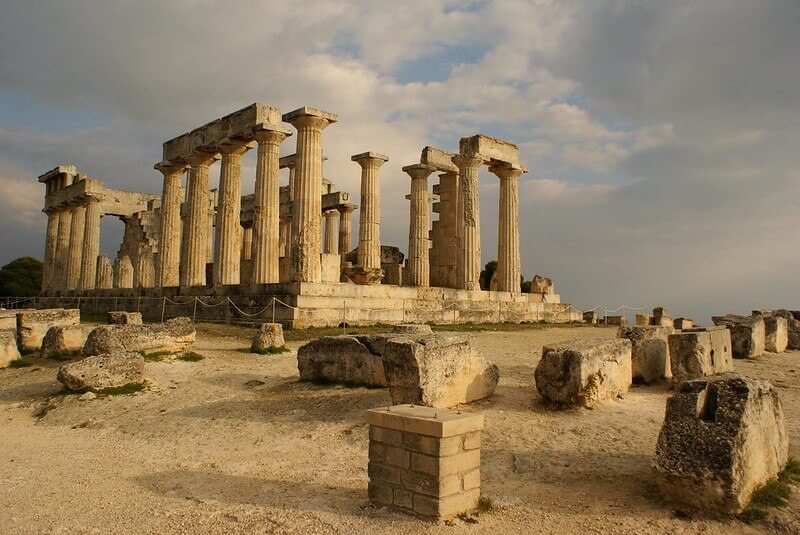 Temple of Aphaia-aegina island-greece