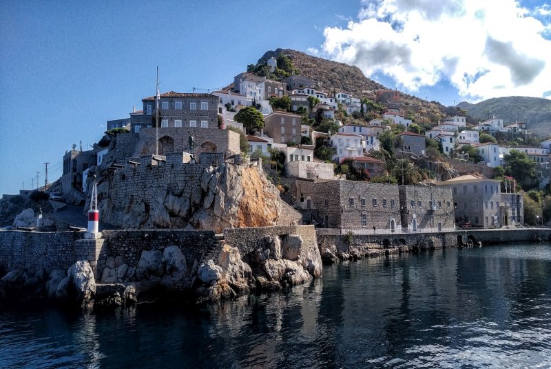 a day trip from Athens to Hydra