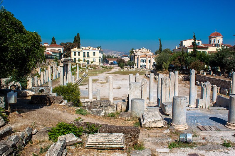 where is located the roman agora in athens
