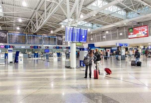 athens international airport check in area