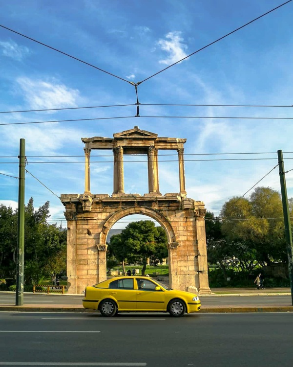 taxi in athens
